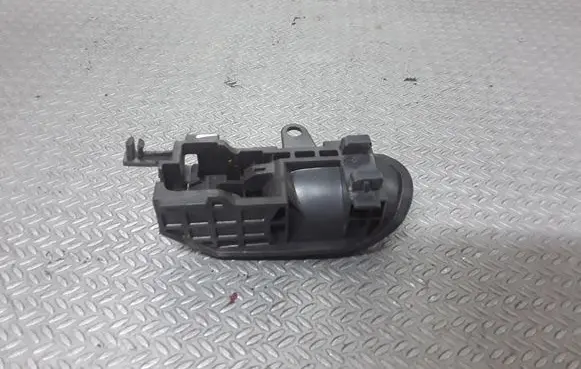 Toyota Yaris Front door interior handle