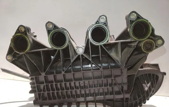 Skoda Fabia Mk2 (5J) Intake manifold