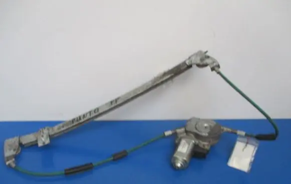 Fiat Punto (176) Front door window regulator with motor