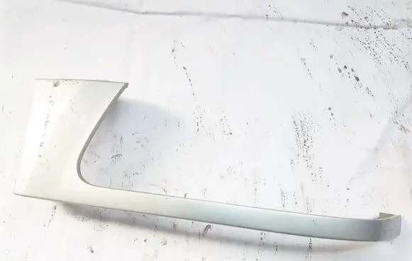 Under headlight/headlamp trim