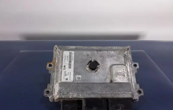 Citroen C-Elysée Engine control unit/module ECU 9817868880