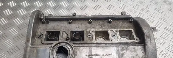 Audi A4 S4 B5 8D Rocker cam cover 058103475