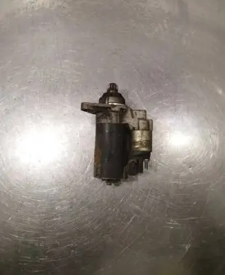 Volkswagen Caddy Starter motor