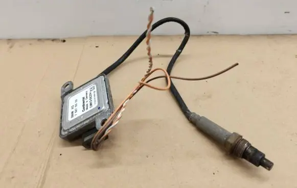 BMW 1 E81 E87 Lambda probe sensor 6066618180 80081289 HZ996XM9
