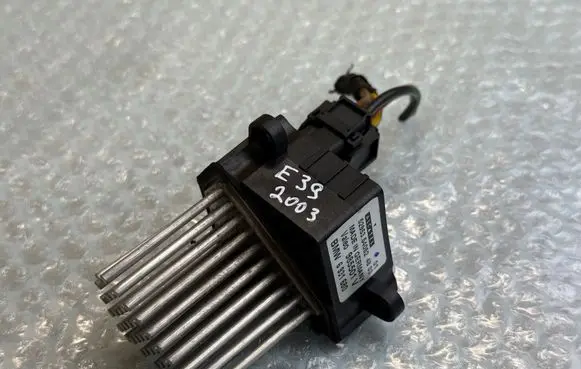 BMW 5 E39 Heater blower motor/fan resistor 6931680 985501