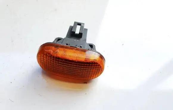 Opel Agila A Front fender indicator light 0214400 57237
