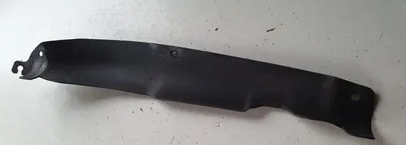 Porsche Boxster 986 Fender end trim 