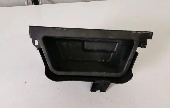 BMW X5 E70 Glove box in trunk 7145892
