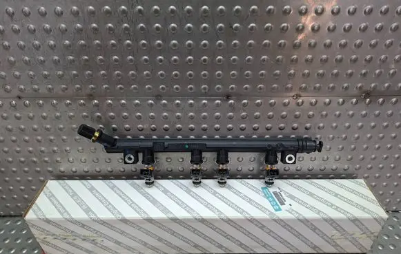 Fiat 500 Fuel main line pipe S26337917 55195806