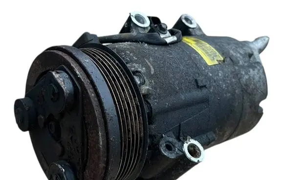 Ford Focus Air conditioning (A/C) compressor (pump) 4M5H19D629AB
