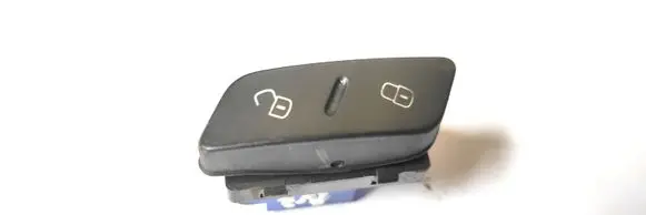 Volkswagen PASSAT B7 Central locking switch button 3AA962126