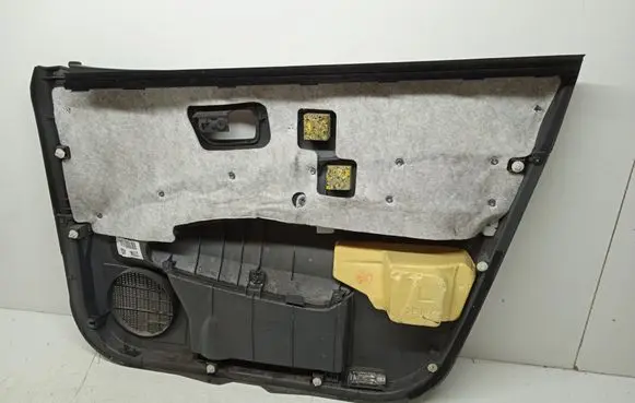 Toyota Prius (XW20) Front door card panel trim D777827700