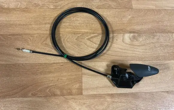 Fiat Punto (188) Engine bonnet/hood lock release cable 