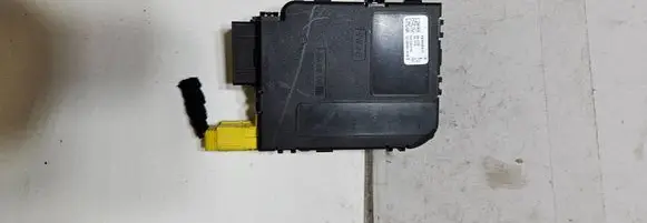 Volkswagen Touran I Steering angle sensor 1K0953549BD 8VE1621A S072808B43249