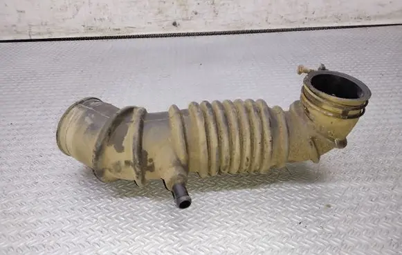 Hyundai Galloper Air intake duct part