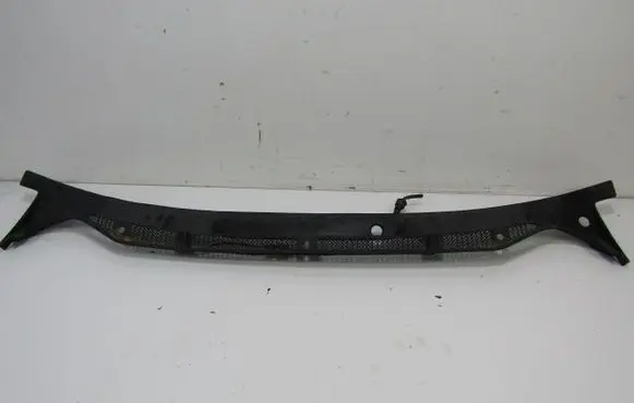 Skoda Fabia Mk1 (6Y) Wiper trim 6Y1819415A