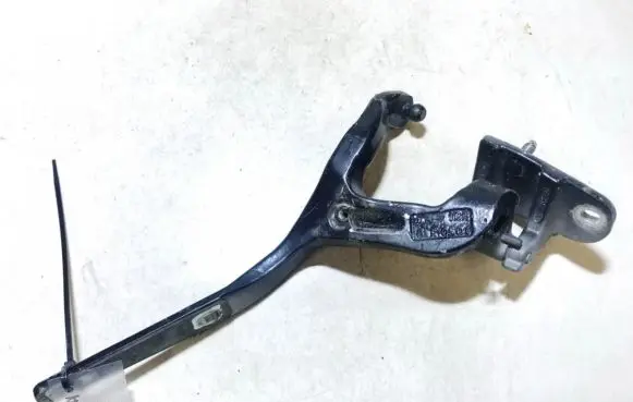 Mercedes-Benz E W211 Tailgate/trunk/boot hinge