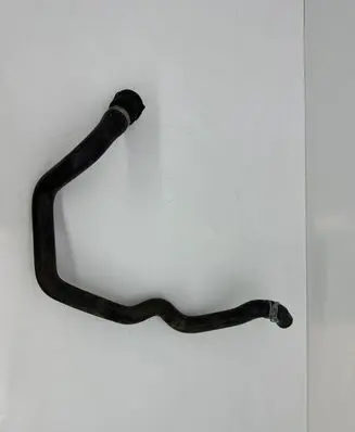 BMW 5 F10 F11 Engine coolant pipe/hose 15476810 9204372