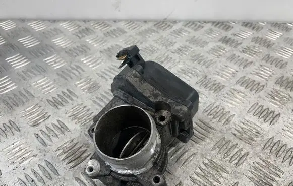 Volkswagen Golf VI Throttle valve 03L1280630