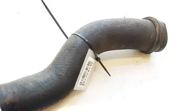 Intercooler hose/pipe