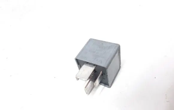 Ford C-MAX I Other relay 5M5T14B192EA V23136J4X62