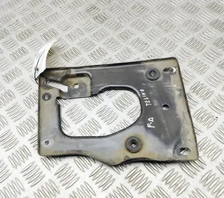 Cadillac Escalade Air filter cleaner box bracket assembly 23114339