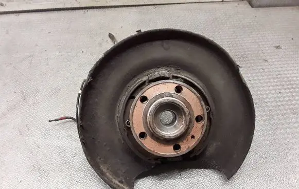 Volvo XC90 Rear wheel hub spindle/knuckle