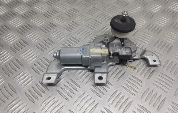 Suzuki Swift I Rear window wiper motor