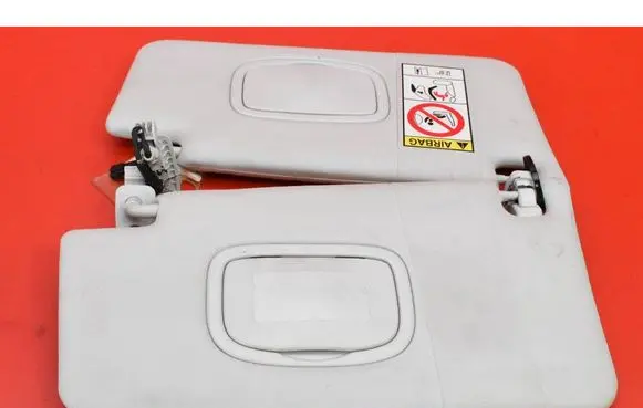 Jeep Renegade Sun visor