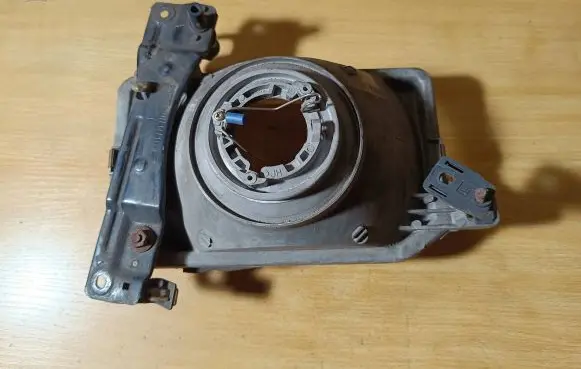 Nissan Terrano Headlight/headlamp 11023598