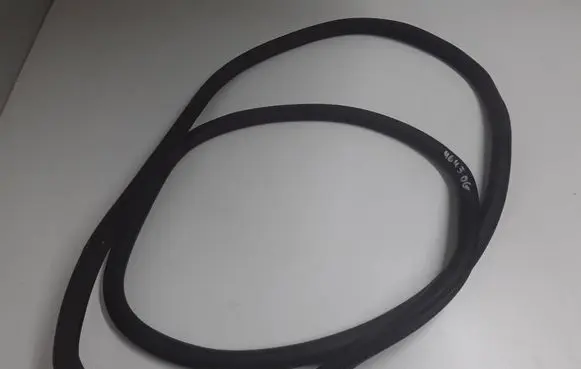 Ford Galaxy Rear door rubber seal (on body) 2061927