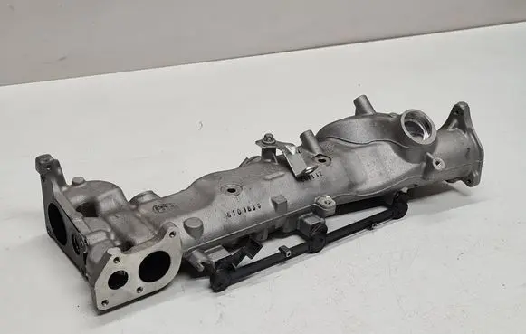 Mercedes-Benz GL X166 Intake manifold A642090