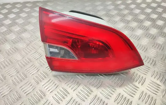 Peugeot 308 Tailgate rear/tail lights 9678098080