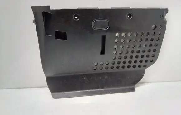 Mercedes-Benz E W211 Dashboard lower bottom trim panel A2116800839