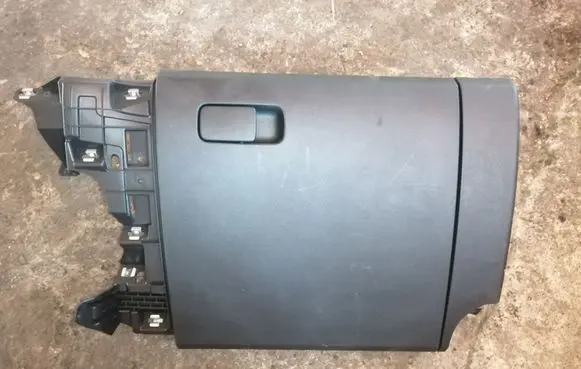 Volkswagen Up Glove box 1S1857097C