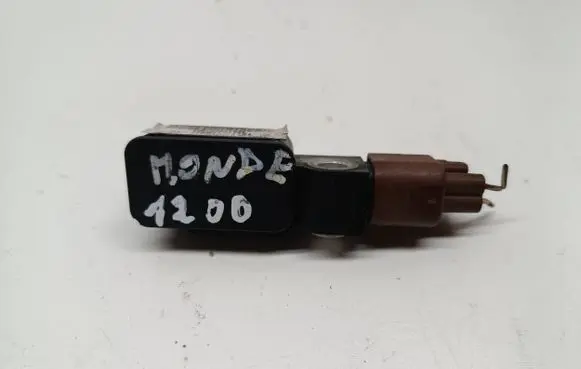 Ford Mondeo Mk III Airbag deployment crash/impact sensor 1S7T14B342AC