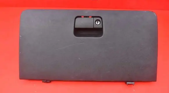 Honda CR-V Glove box