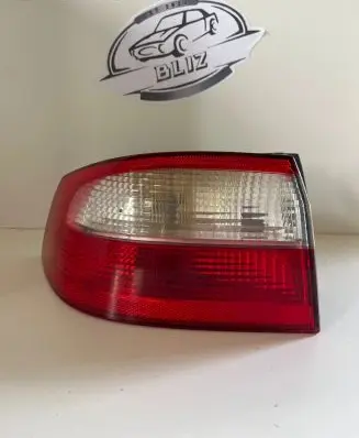 Renault Laguna II Rear/tail lights 8200002473