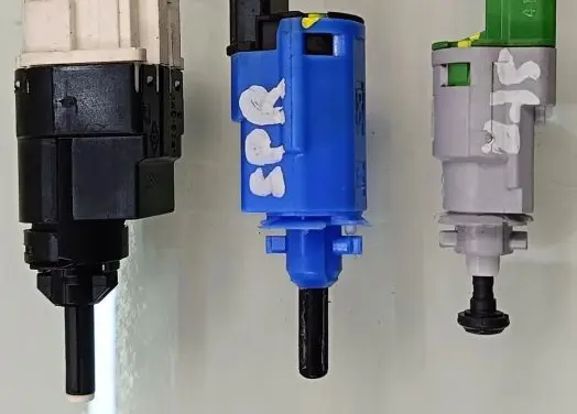 Renault Clio IV Acceleration sensor 