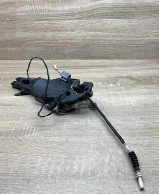BMW X5 E70 Rear door exterior handle/bracket 7184661 14010710