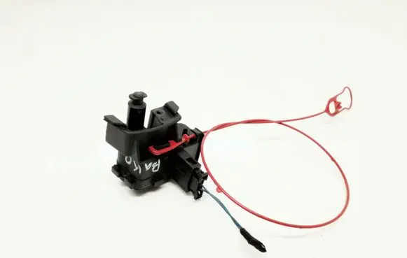 Fuel tank cap lock motor