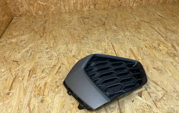 Audi A3 8Y Front bumper lower grill 8Y0807681B