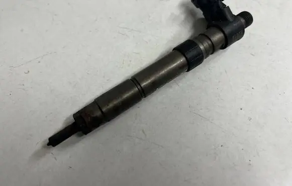 Land Rover Freelander 2 - LR2 Fuel injector 9659229180