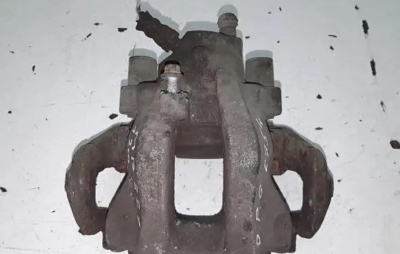 Mercedes-Benz S AMG W221 Rear brake caliper