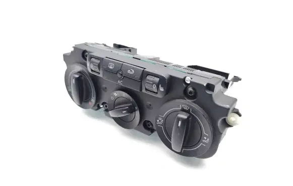 Volkswagen Tiguan Climate control unit 5M2820045A 5HB009327