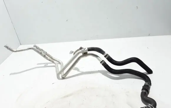 Renault Trafic III (X82) Engine coolant pipe/hose 217400602R