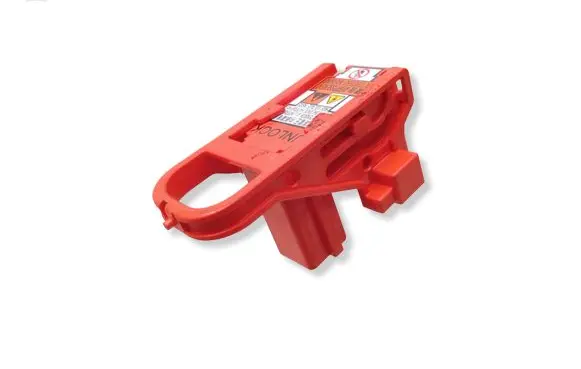 Toyota Auris E180 Battery relay fuse 31010
