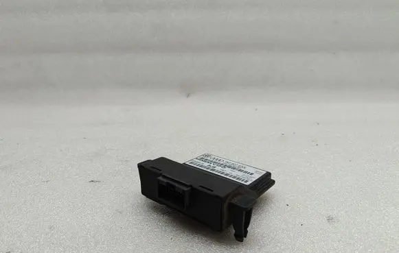 Volkswagen Golf V Gateway control module 1K0907530L 1K0907951 50011