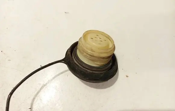 Nissan Murano Z50 Fuel tank filler cap 