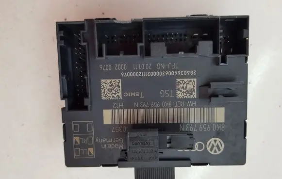 Audi A4 S4 B8 8K Door control unit/module 8K0959793N